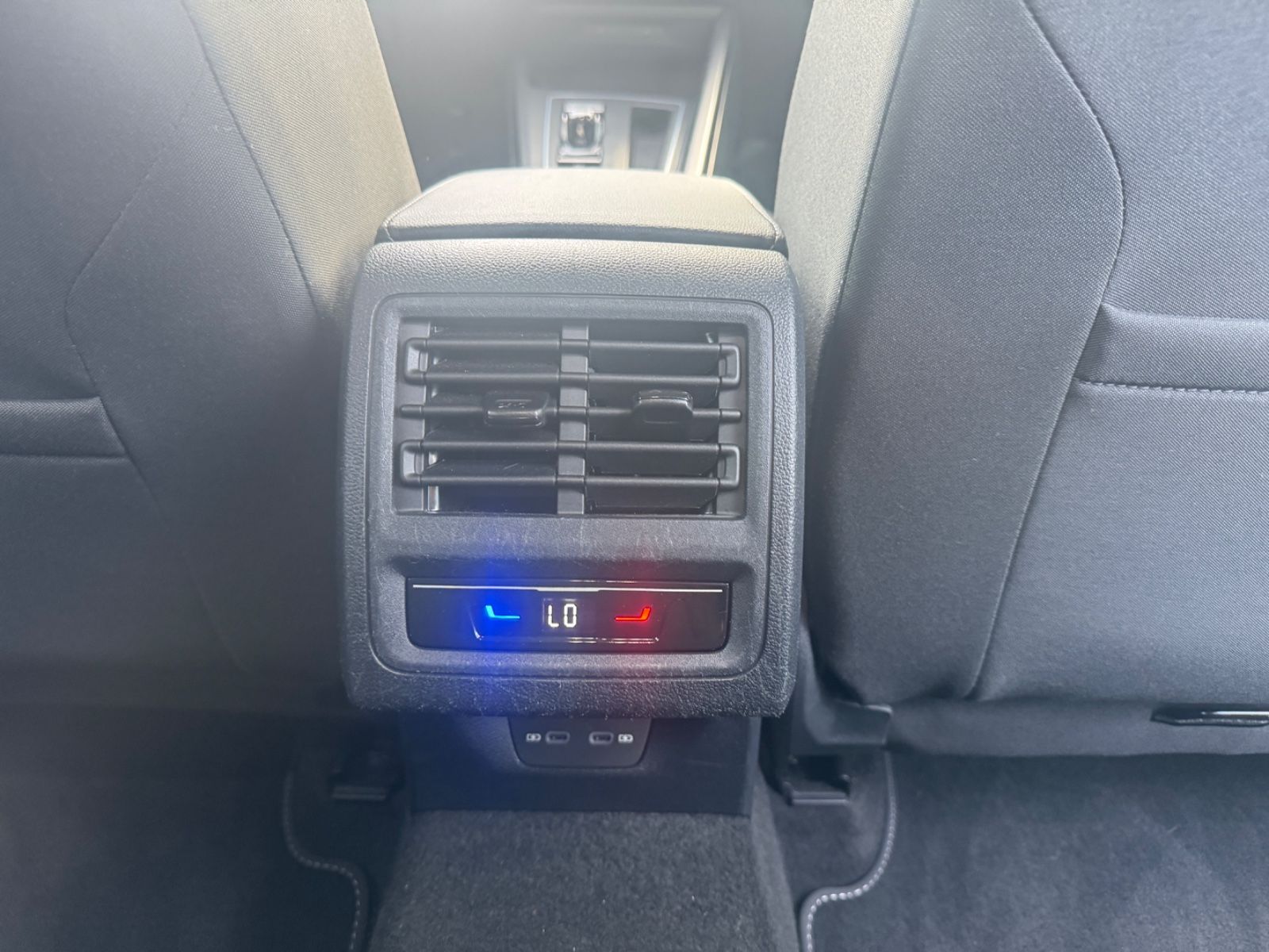 Fahrzeugabbildung Volkswagen Golf VIII Lim. Goal LED+Kamera+ACC+DAB