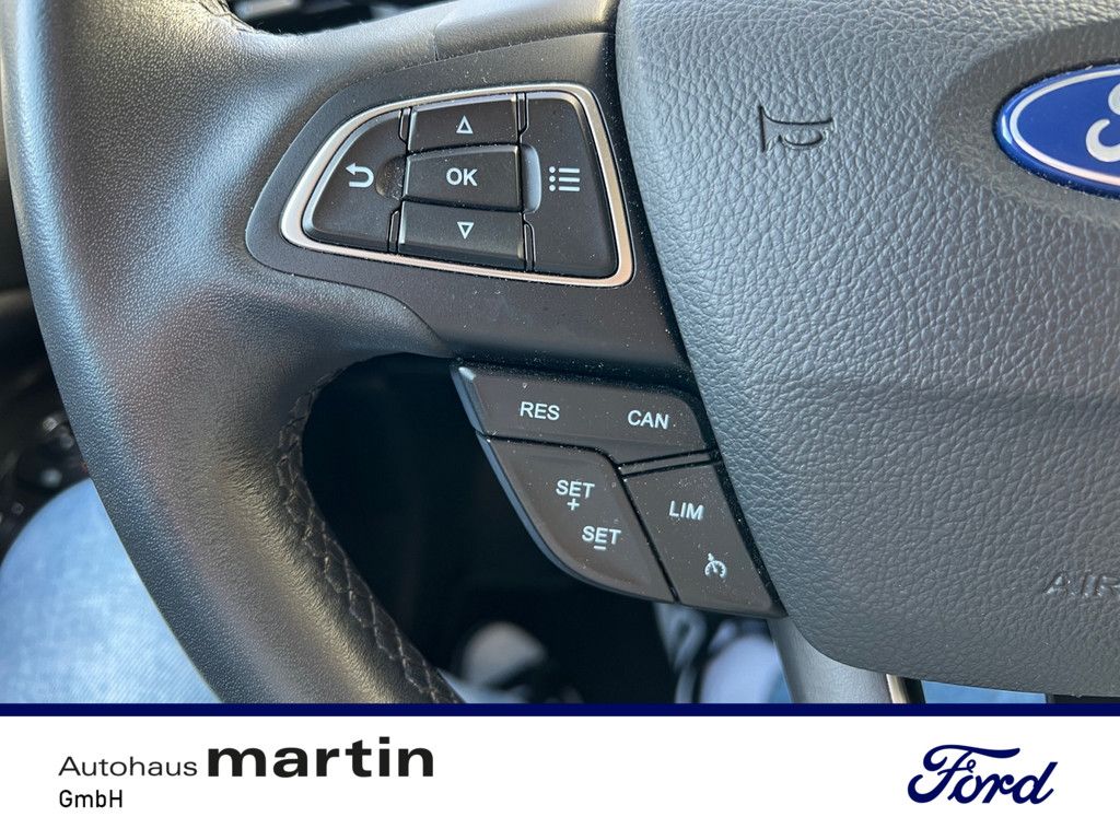Fahrzeugabbildung Ford EcoSport 1.0 Titanium KLIMA USB FSE SYNC SHZ