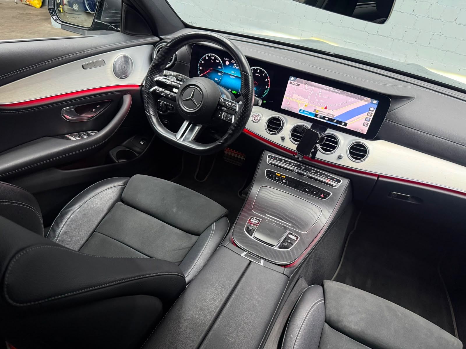 Mercedes-Benz E 300 de T 4MATIC AMG Line | JungeSterneGarantie – Bild 17