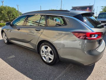 Opel Insignia - 10