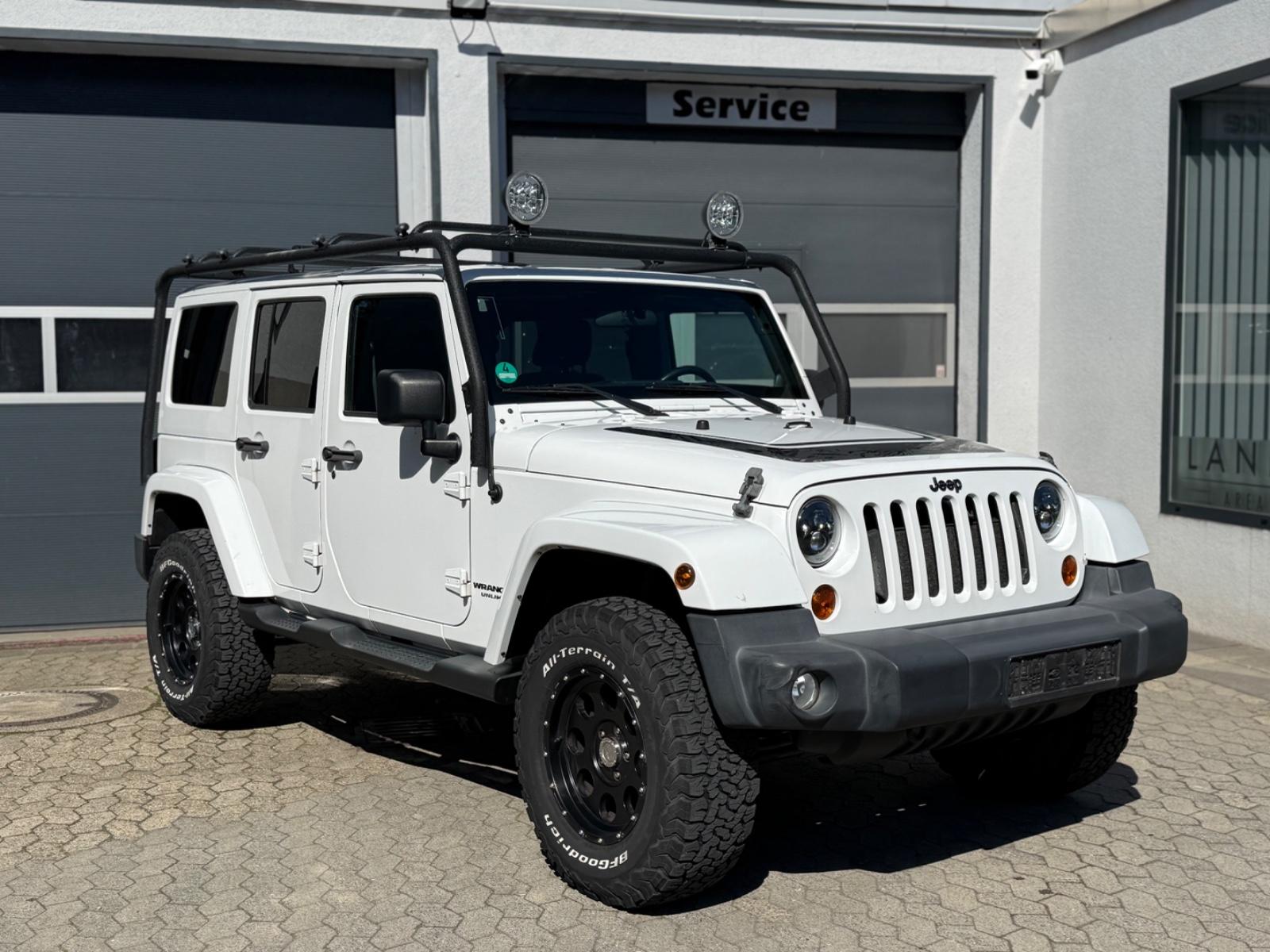 Jeep 2.8 CRD Unlimited Sahara *Dual-Top*
