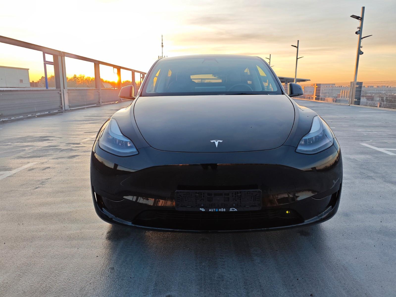 Tesla Model Y SR RWD Pano/ACC/Kamera/LED/19"/NETTO27`3