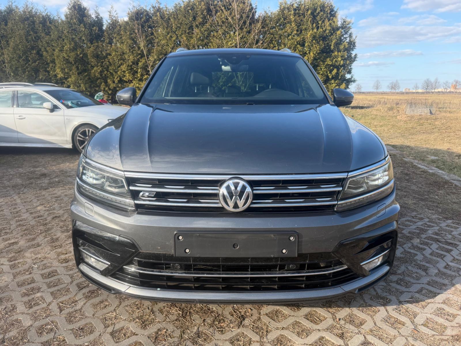 Volkswagen Tiguan Highline  R-line BMT/Start-Stopp 4Motion