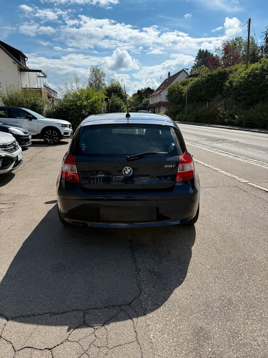 BMW 118 2006 — photo 5