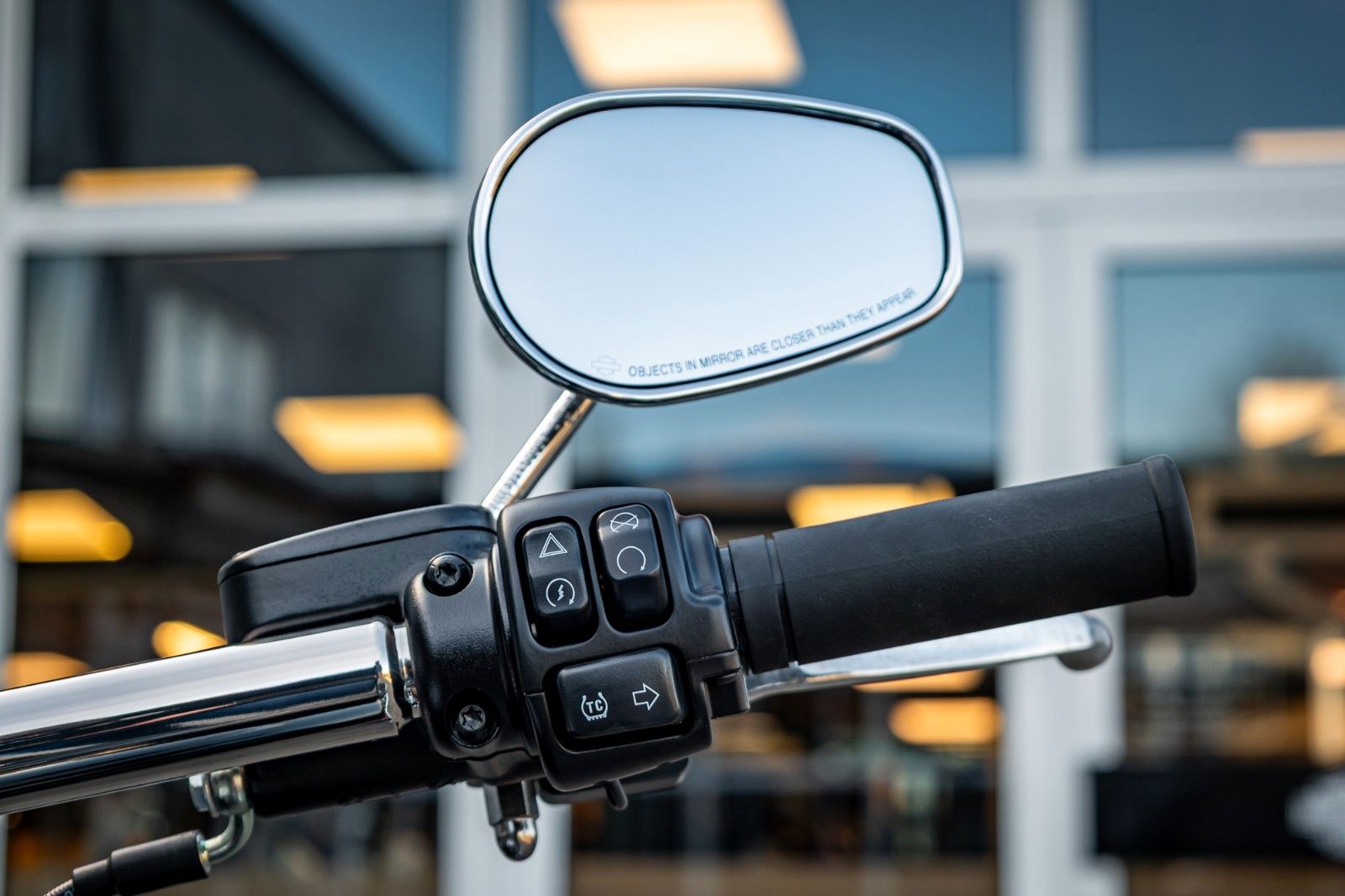 Fahrzeugabbildung Harley-Davidson FXBR Breakout 117 cui - Jekill & Hyde