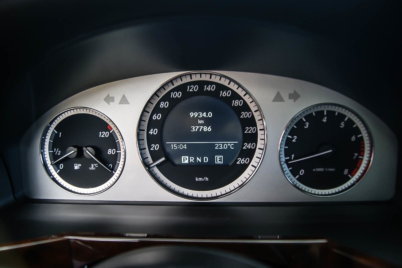Fahrzeugabbildung Mercedes-Benz GLK 350 4-Matic PANORAMA COMAND 37.700km 1.HAND