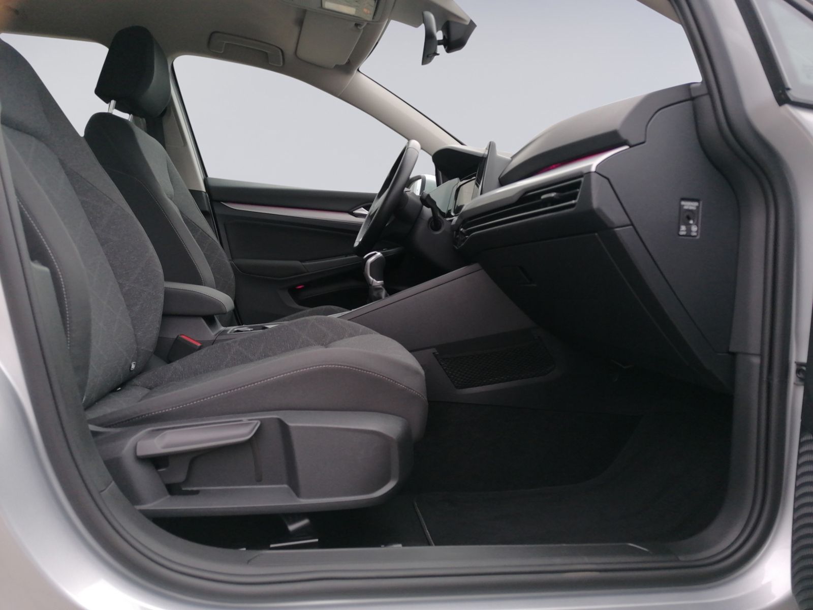 Golf VIII Variant 2.0 TDI Life NAVI+LED+SHZ+PDC+