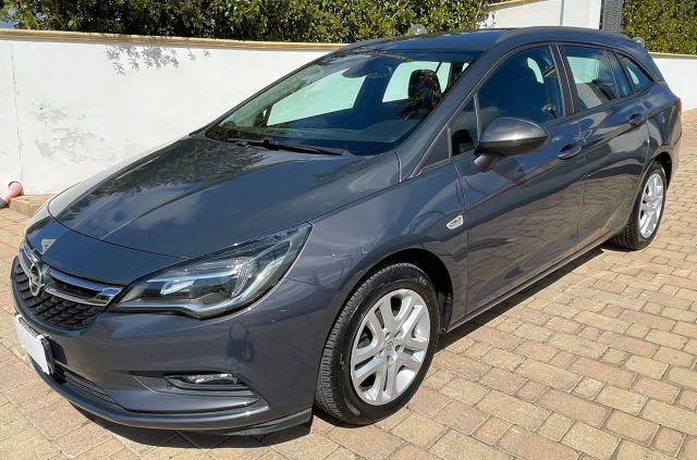 Opel Astra 1.6 CDTI 136CV EcoFLEX S&S Sports Tou