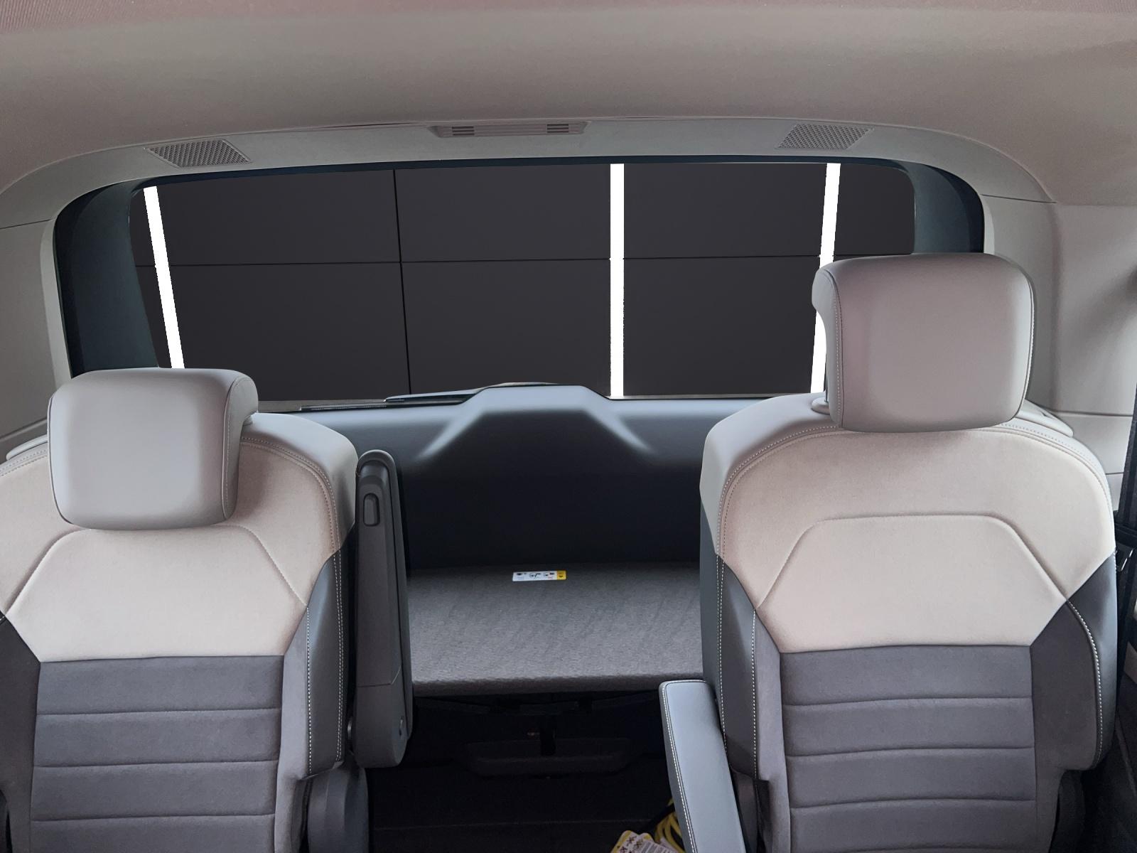 Volkswagen T7 Multivan eHybrid Life Standhzg LED AHK Navi A