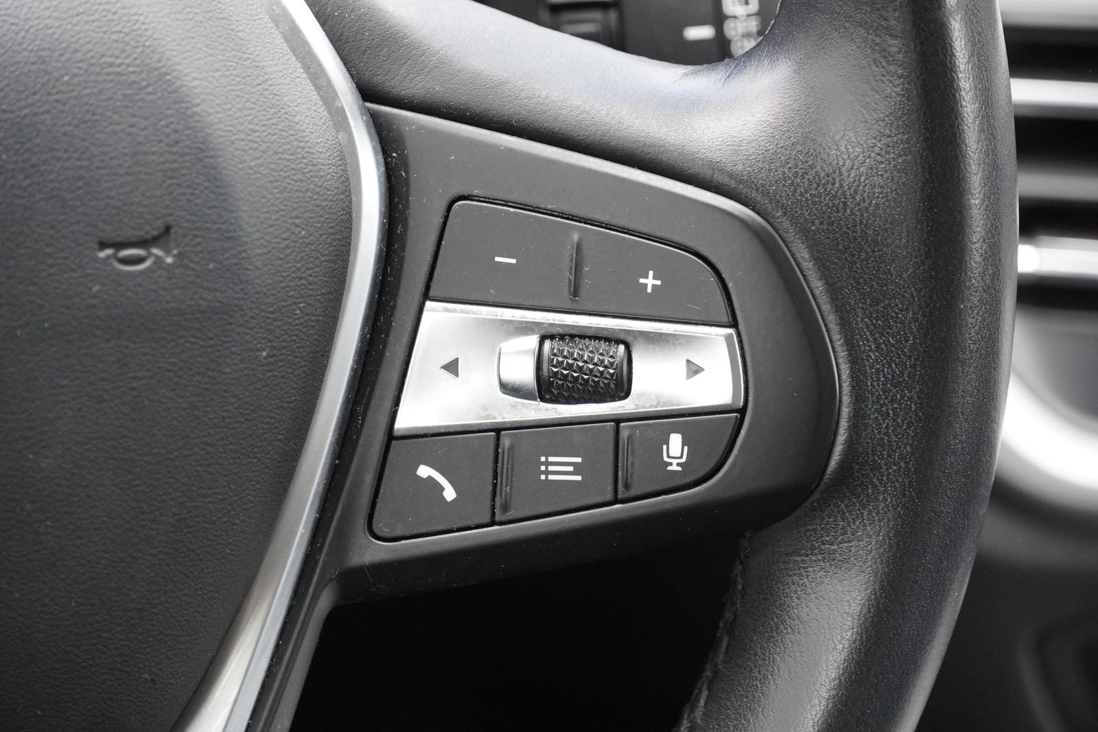 BMW 3 Series d xDrive Advantage LED Navi Tempomat SHZ PDC, миниатюра 26