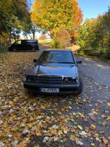 Mercedes-Benz 190 - Mercedes-Benz 190 mit Diesel-Antrieb: ABS