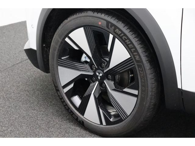 Fahrzeugabbildung Mitsubishi Grandis 1.3 Turbo Mildhybrid Intro Edition DCT