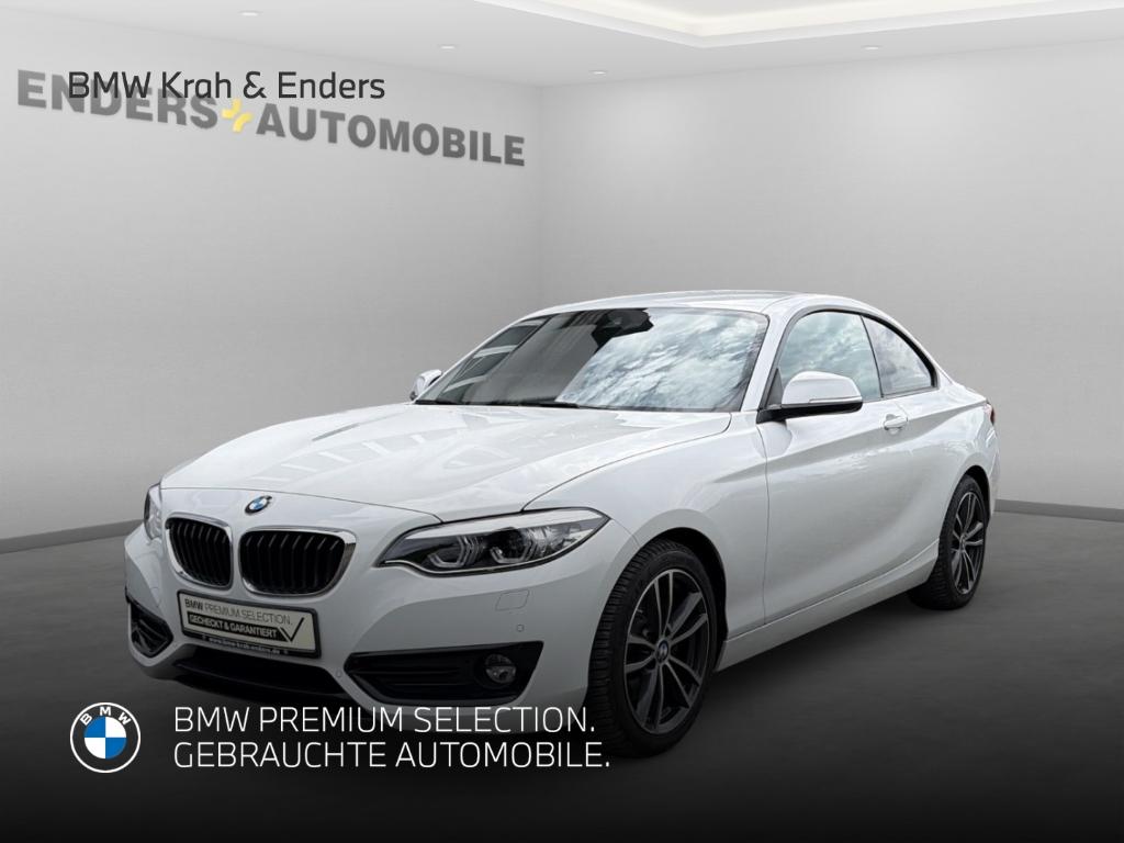 BMW 220 i Coupe Sport Line Soundsys PDCvh SHZ Navi 2021