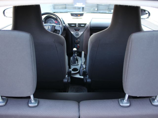 IQ 1,0 neue Ganzjahresreifen*super Zustand