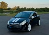Opel Corsa 1.4 Color Stripes Color Stripes - Opel Corsa: Color Stripes