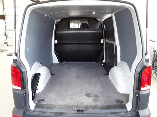 Fahrzeugabbildung Volkswagen T6 6.1 Transporter Kasten 2.0TDI KLIMA+AHK+SITZH