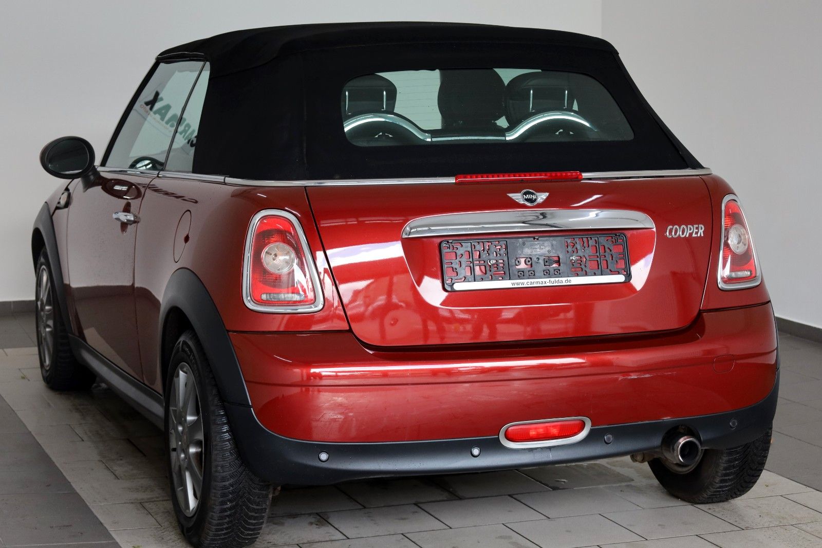 Fahrzeugabbildung MINI Cooper Cabrio Leder,Navi,Xenon,SH,PDC,SR+WR