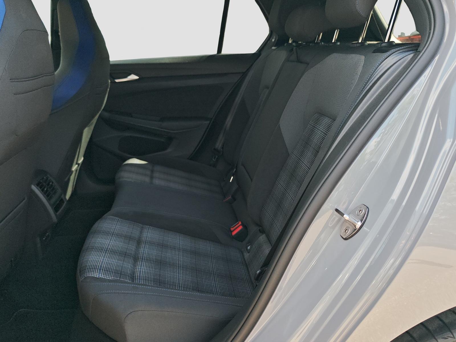 Volkswagen Golf VIII GTE 1.4 eHybrid MATRIX Virtual Navi AC, миниатюра 10