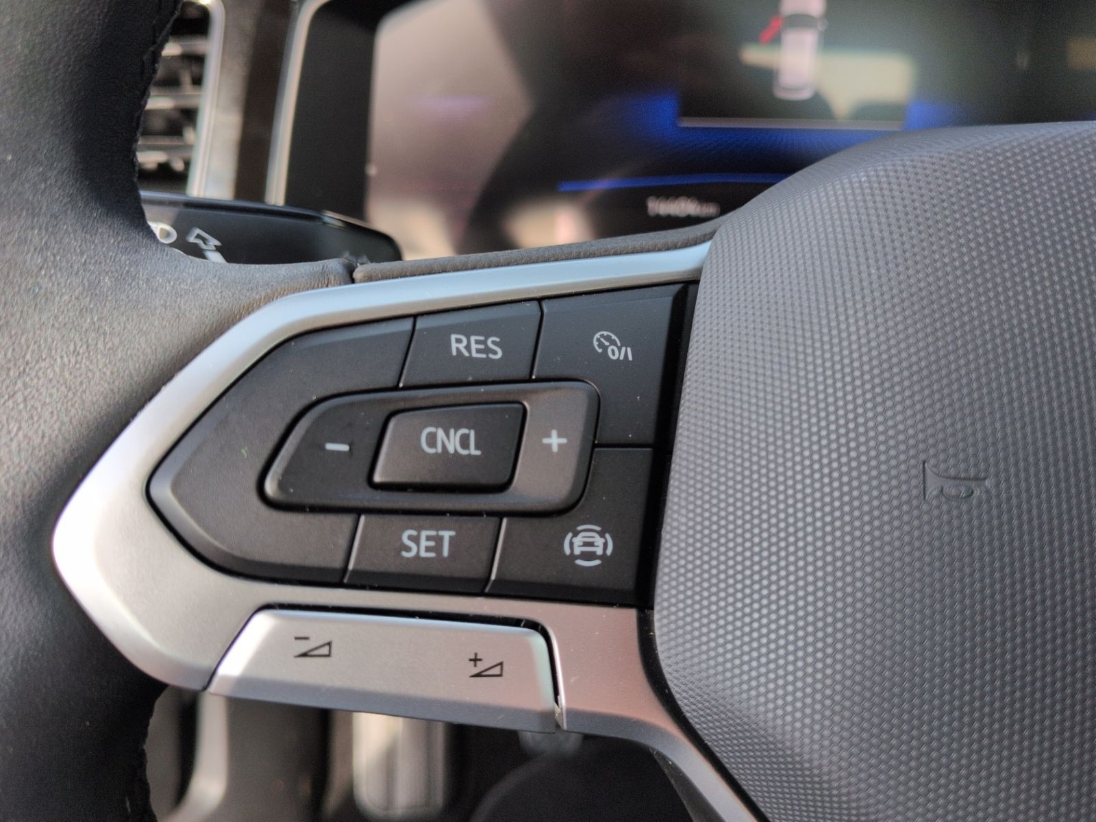 Polo 1.0 Life SHZ+GRA+APP+KLIMA+DAB+