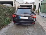 Skoda Superb 2.0 TDI DSG Style Combi Style (+ Dachbox) - : Dachbox