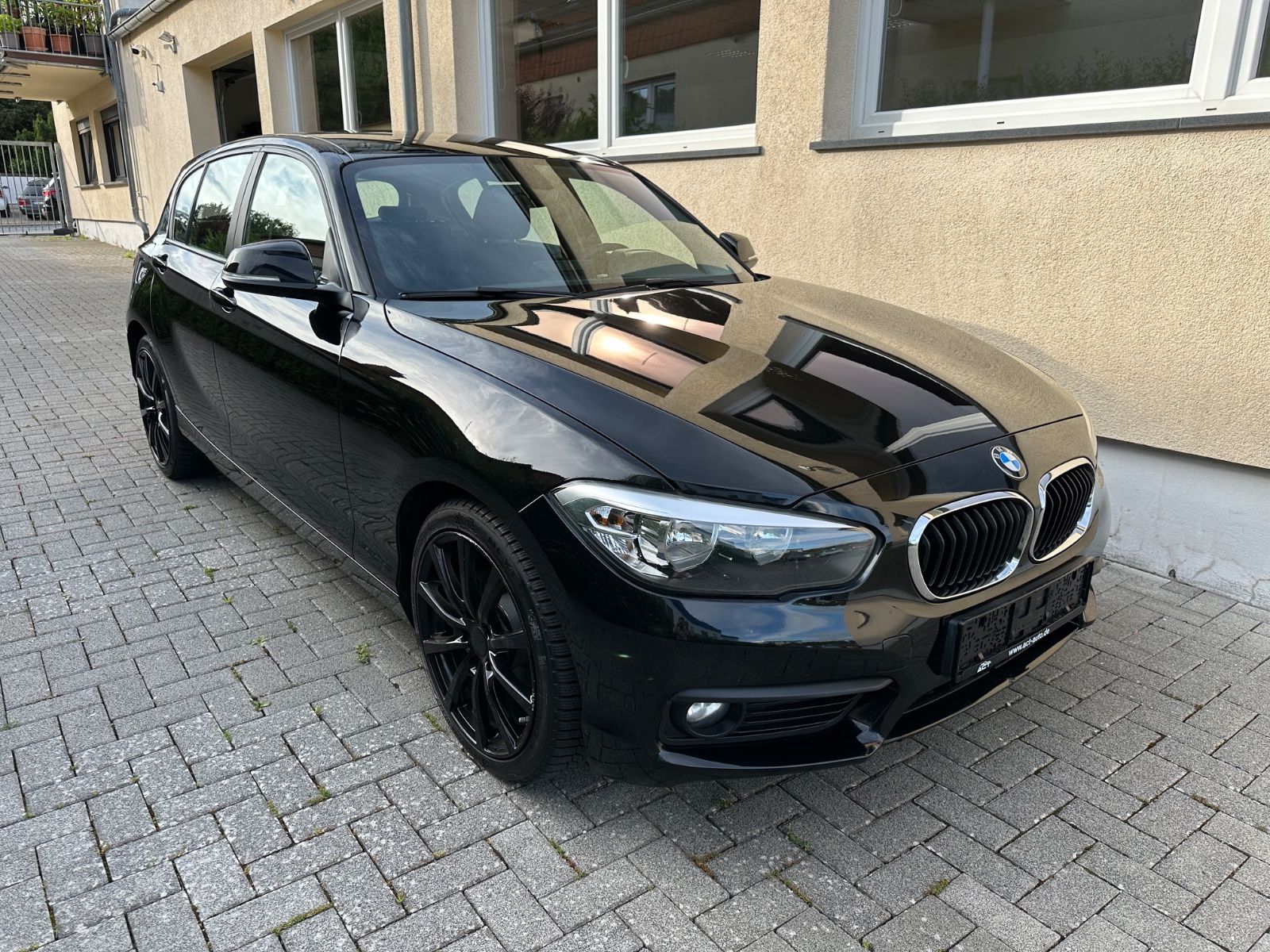 BMW 118