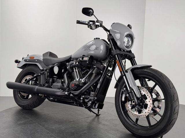 Harley-Davidson LOW RIDER S *NEUWERTIGER ZUSTAND