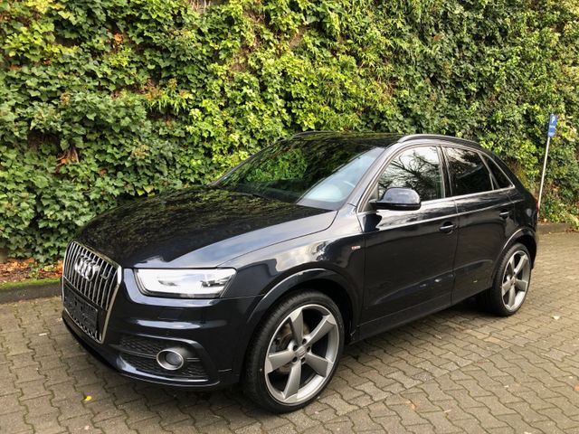 Audi Q3 2.0 TDI quattro s-Line/Pano/Navi/Bose/20 Zoll