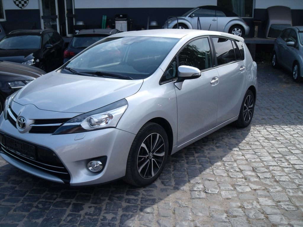 Image of Toyota Verso