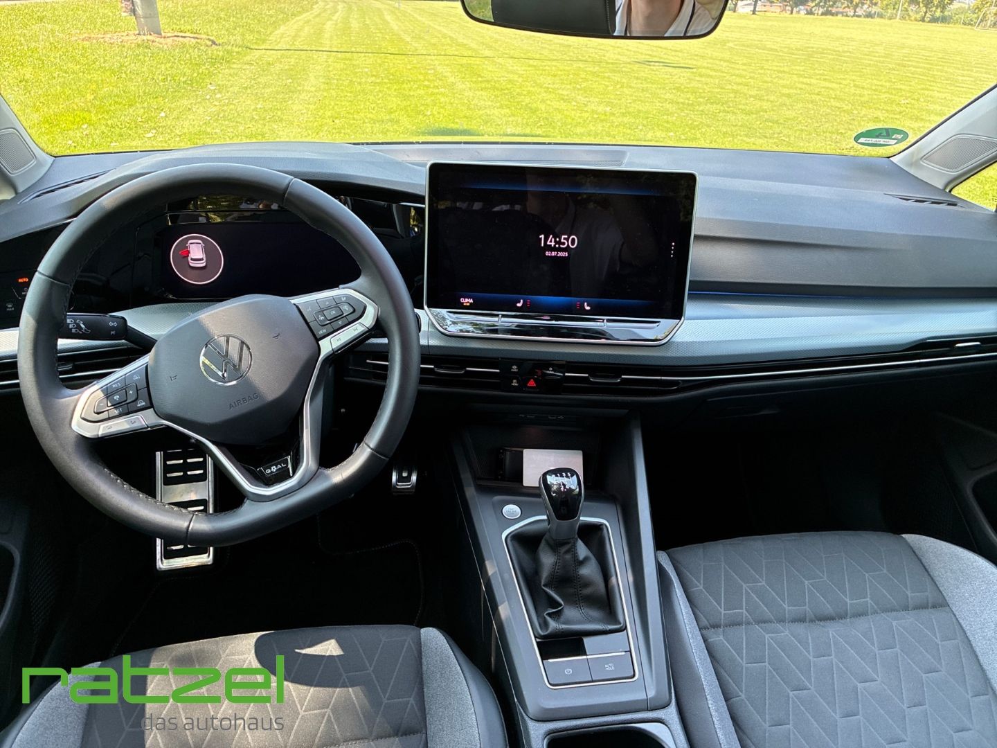 Fahrzeugabbildung Volkswagen Golf VIII 1.5 TSI Goal Life Navi Digitales Cockp