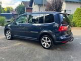 Volkswagen Touran CrossTouran*BIXENON*KLIMAUT*7SITZER*SITZH - Volkswagen Touran CrossTouran Gebrauchtwagen