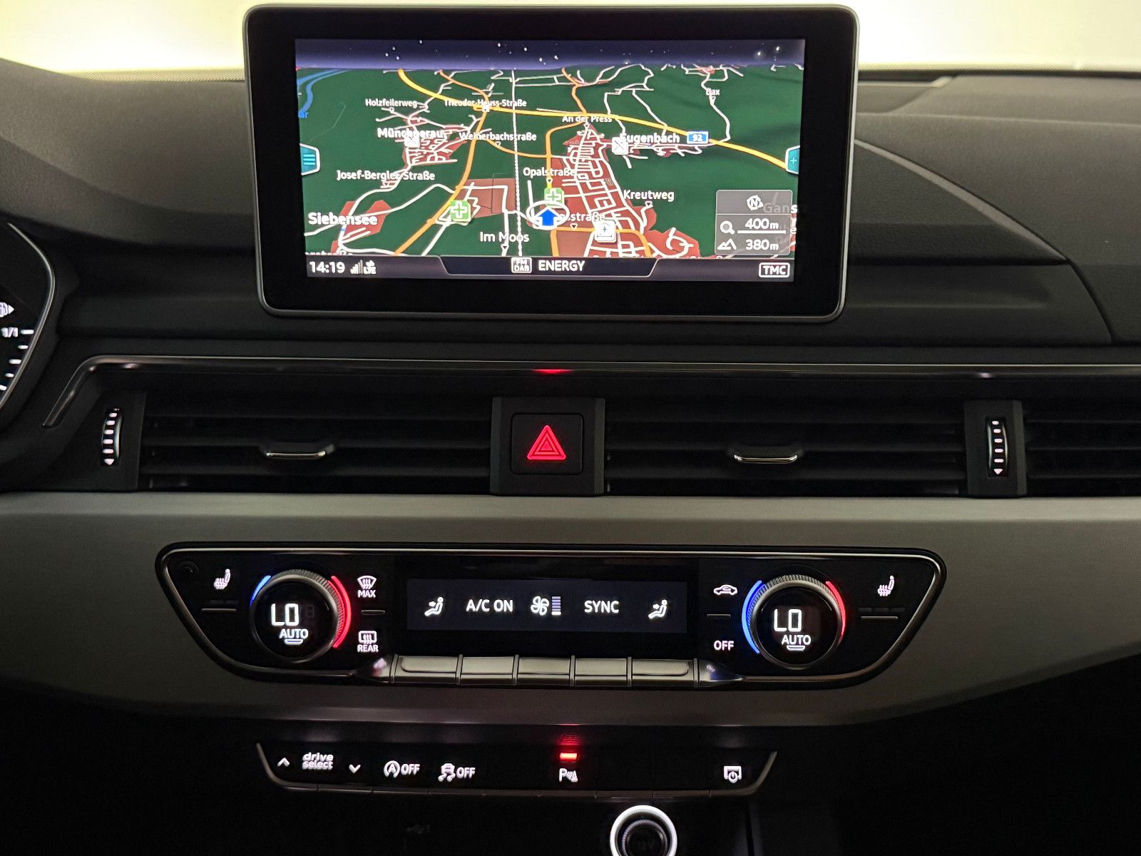 Fahrzeugabbildung Audi A4 3.0 Lim. Quattro S-LINE/DAB/B&O/MATRIX/VRTL