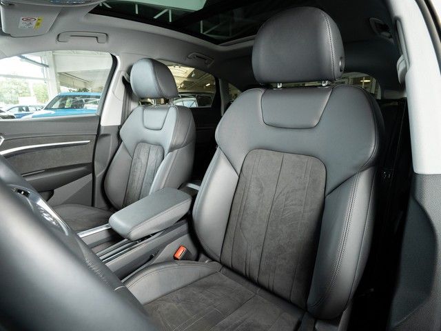 e-tron Sportback 50 quattro S line HUD Luft Pano