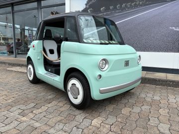 Fahrzeugabbildung Fiat Topolino BEV 7kWh Dolcevita 45km/H ab 15 Jahre