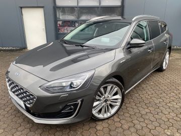 Fahrzeugabbildung Ford Focus 1.5 Turnier Vignale SHZ+PDC+LED+DAB+18"LM