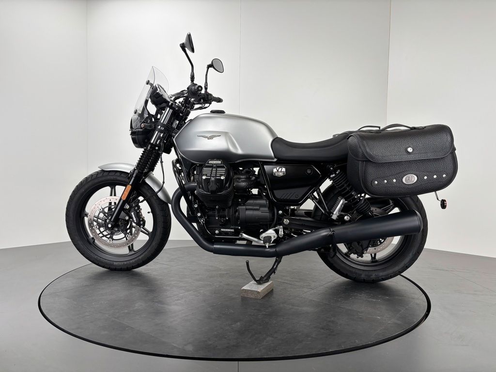 Fahrzeugabbildung Moto Guzzi V7 IV STONE *LEDERTASCHEN *NEUWERTIG