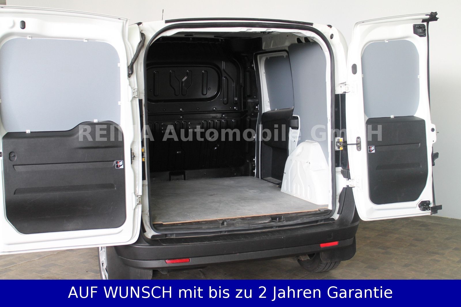 Fahrzeugabbildung Fiat Doblò SX Kasten1,6 Diesel, Klima