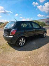 Kia Rio 2006 - 1.6L  fährt gut  TÜV bis ... - Kia Rio aus 2006