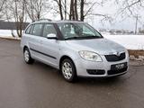 Skoda Fabia 1.4 16V *Zahnriemen Neu* Klima / AHK / - Skoda Fabia aus 2008: 1.4