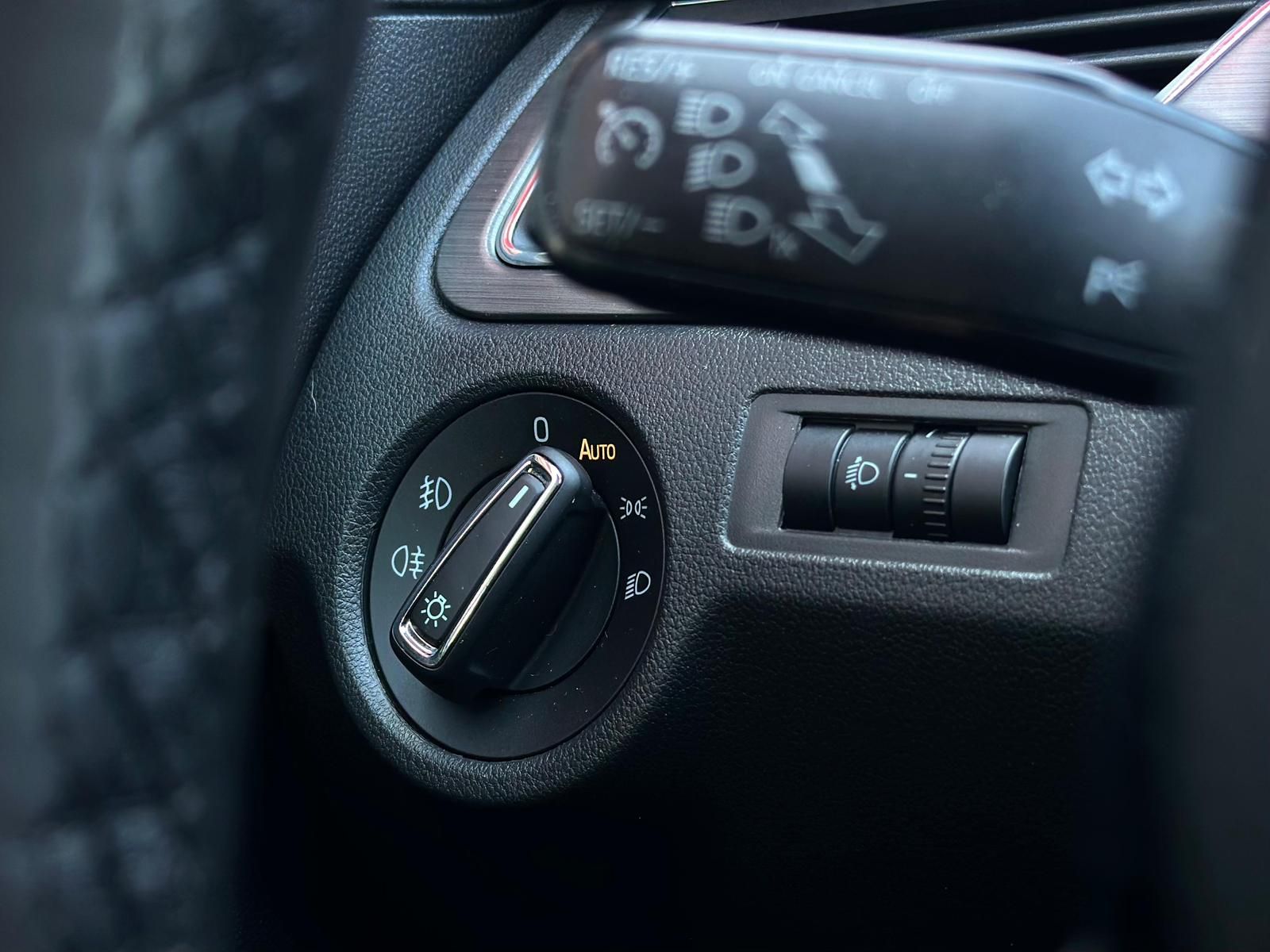 SKODA Rapid 1.0TSI CLEVER* BIXEN#TEMPO#PDC#KLIMA#SHZ - Image 18