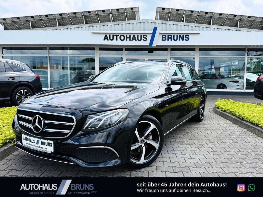 Image of Mercedes-Benz E 200