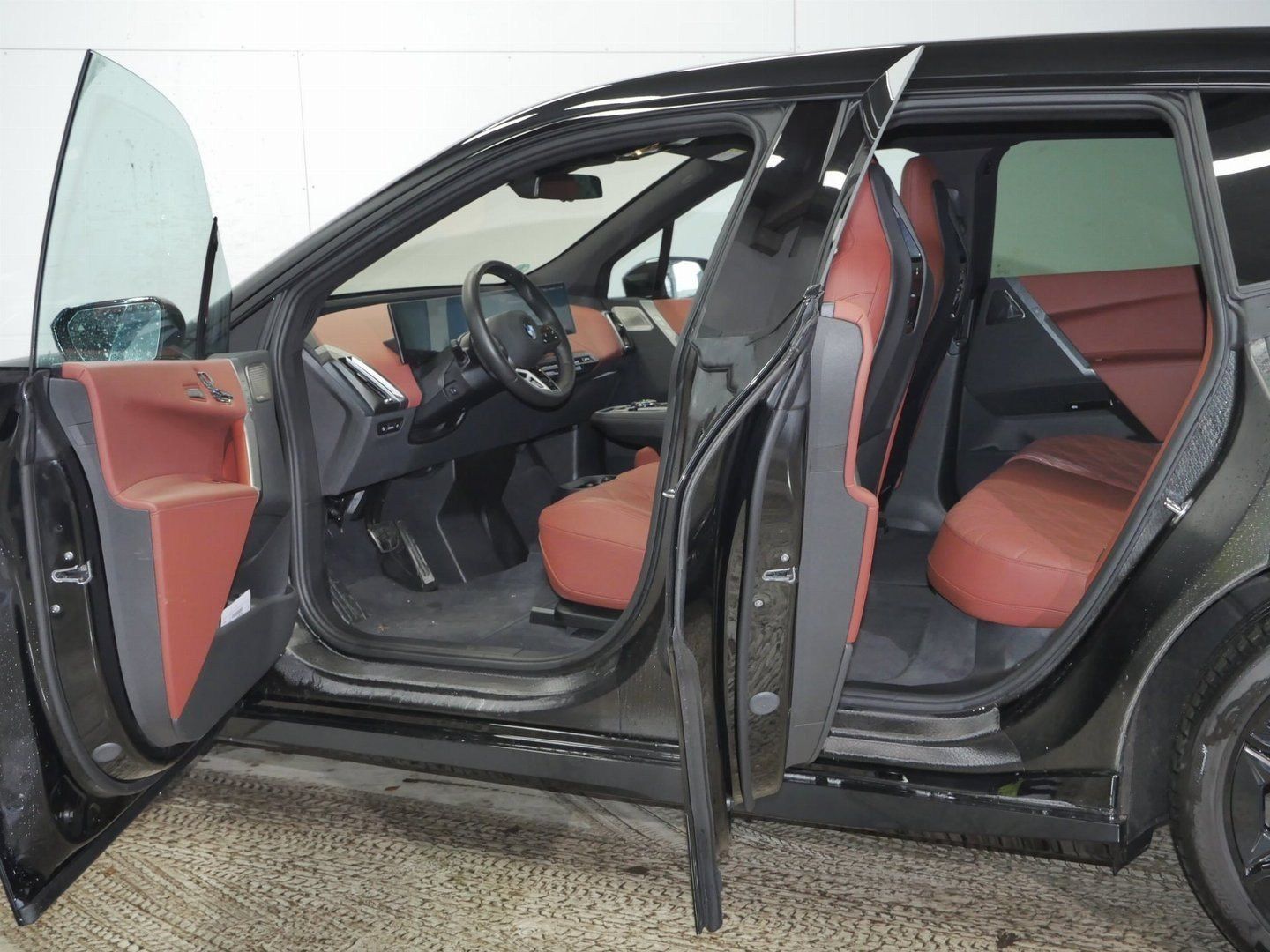 Fahrzeugabbildung BMW iX xDrive60 Sitzbelüftung vorn, Glasdach Sky Lou