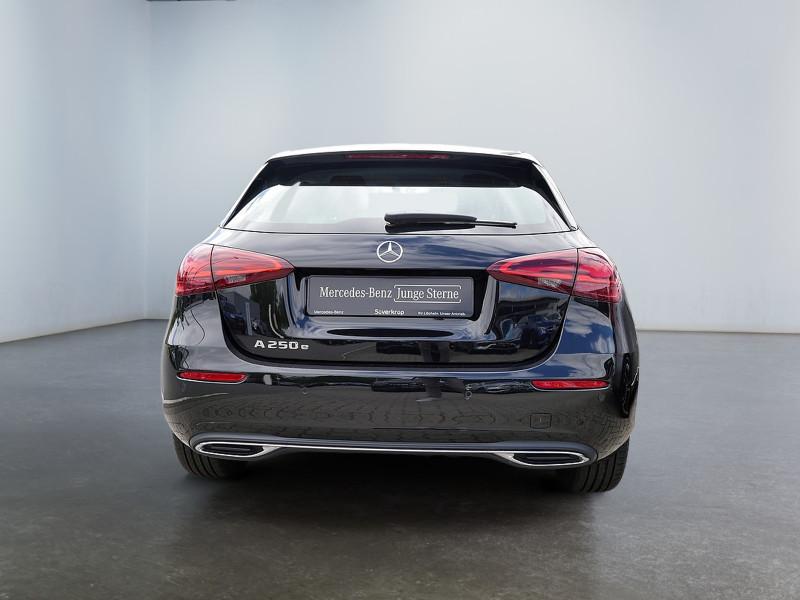 Mercedes-Benz A 250 e , PROGRESSIVE AHK KAMERA SPUR STANDH PDC