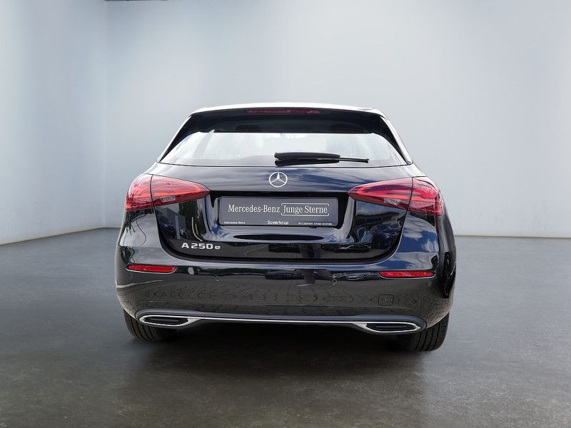Mercedes-Benz A 250 e PROGRESSIVE AHK KAMERA SPUR STANDH PDC foto 6