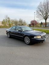 Audi A8 D2 3.7 V8 Quattro LPG - Audi A8 aus 2001: A8l