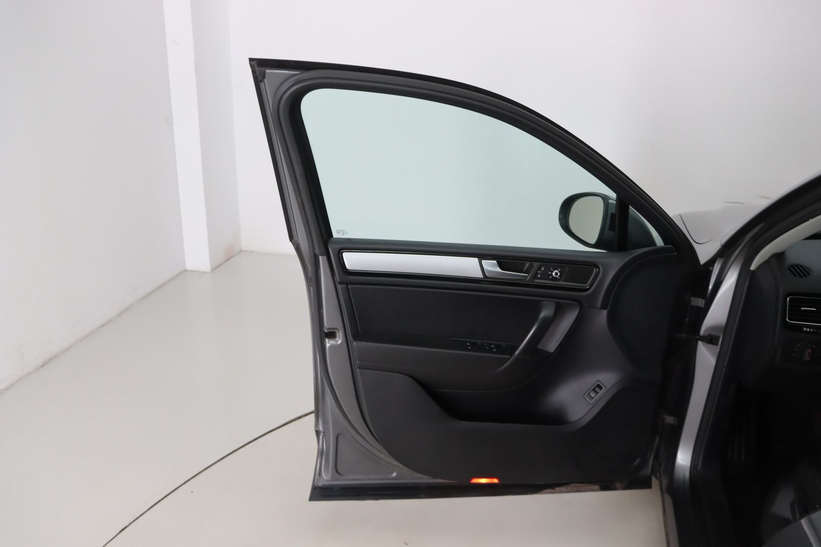 Fahrzeugabbildung Volkswagen Touareg 3.0 TDI V6 TDI BlueMotion * aus 1. Hd