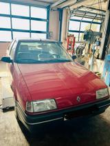Renault 19 BJ 91 - Benzin H-Kennzeichen - Renault Gebrauchtwagen von 1991