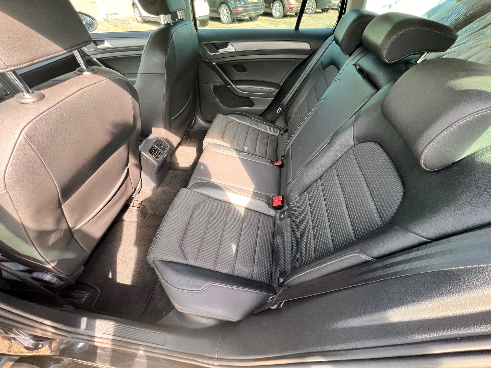 Volkswagen Golf 2013 — photo 28