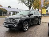 Jeep Compass Limited 4x4 - Jeep Compass mit Anhängerkupplung