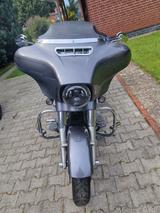 Harley-Davidson Street Glide FLHXS - HARLEY-DAVIDSON TOURER
