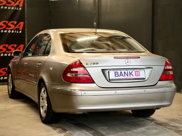 Mercedes E 280 - 8